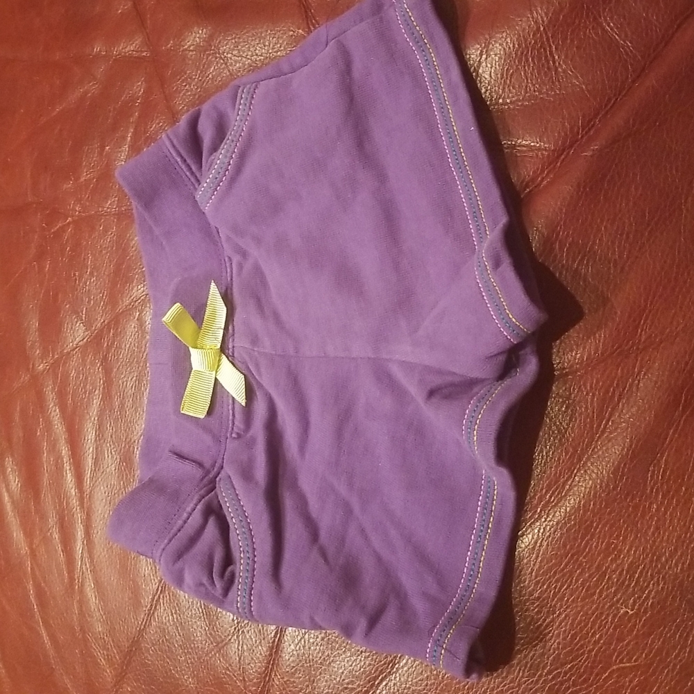 5/25 little tots size 6 months shorts